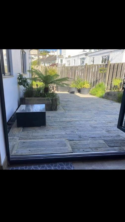 Storm Cottage B&B Hugh Town エクステリア 写真